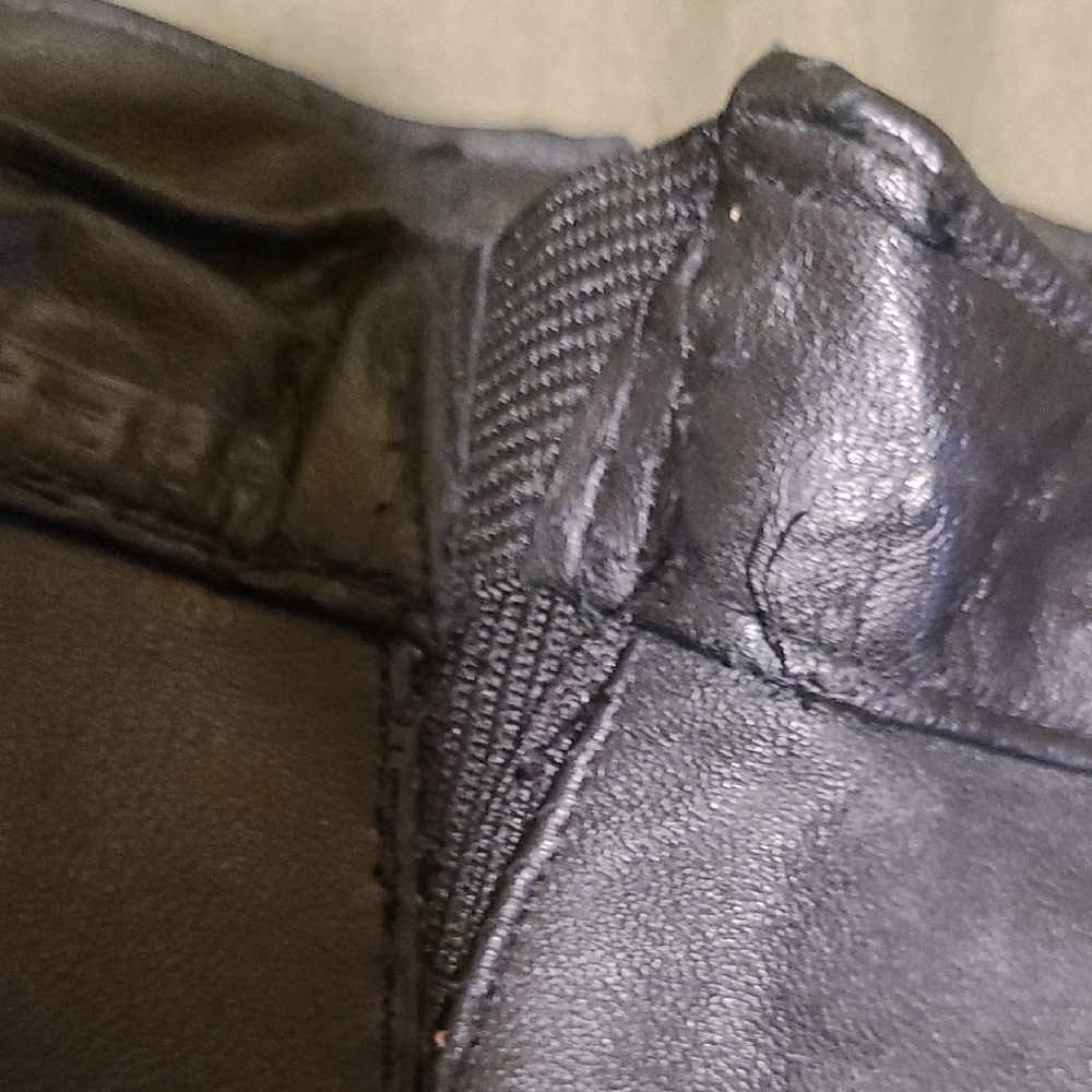 Sliverleaf Vintage Elegant Black Leather Skirt - Picture 11 of 13